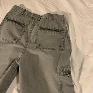 URBAN LEGEND grey high-waisted straight leg cargo pants/shorts